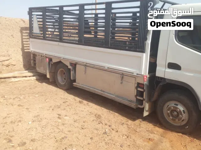 مستوبيشي دفار 2015