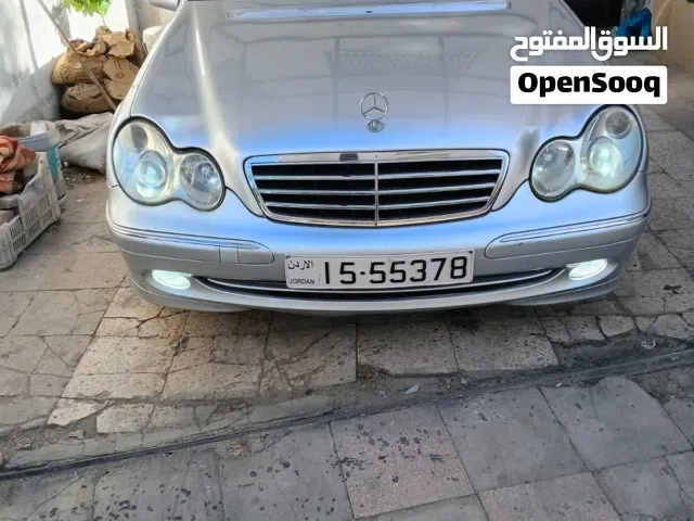 2003 مرسيدس بنز الفئة-C C 200
