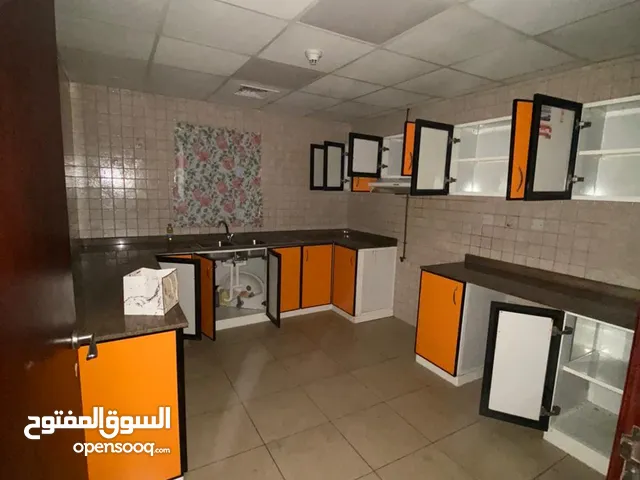 2300ft 3 Bedrooms Apartments for Rent in Sharjah Al Taawun