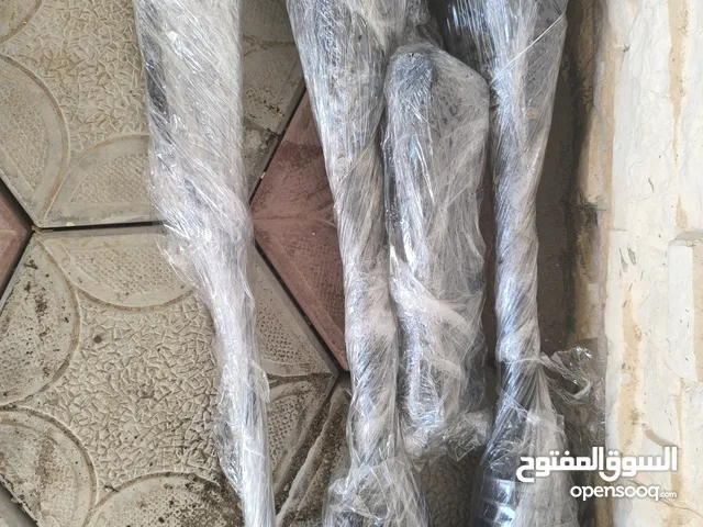 قطع غيار جي اس للبيع من موديل 98 الى 2004