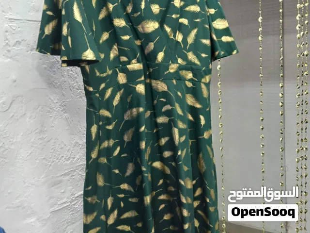 شروة البسه نسائيه