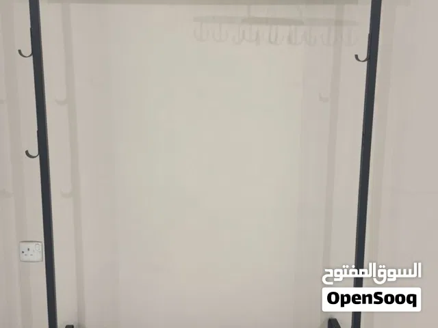 استاندين حق تعليق ملابس