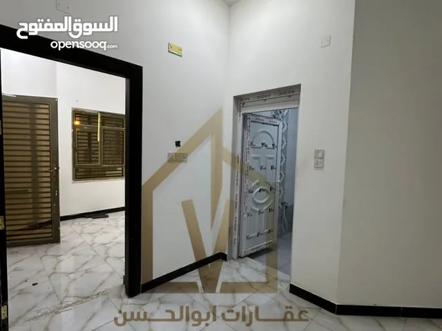 100 m2 2 Bedrooms Townhouse for Rent in Basra Other