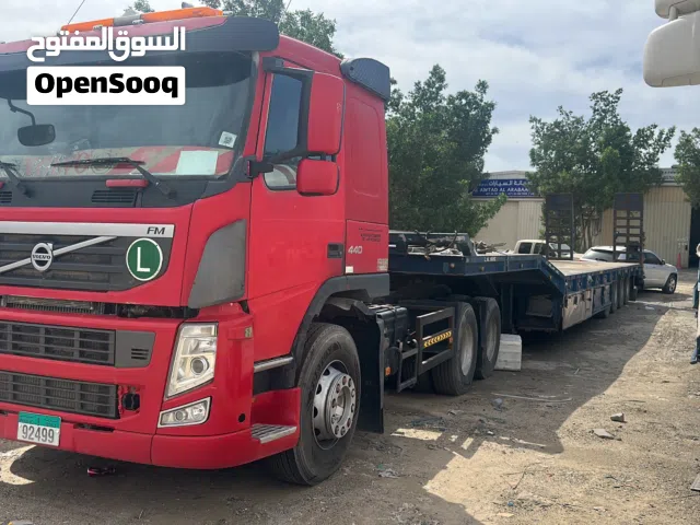شركة نقليات للبيع مع الشاحنات