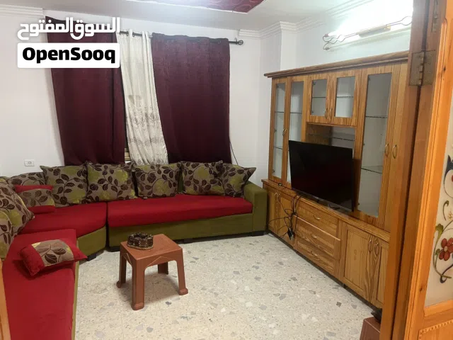 شقه مفروشة