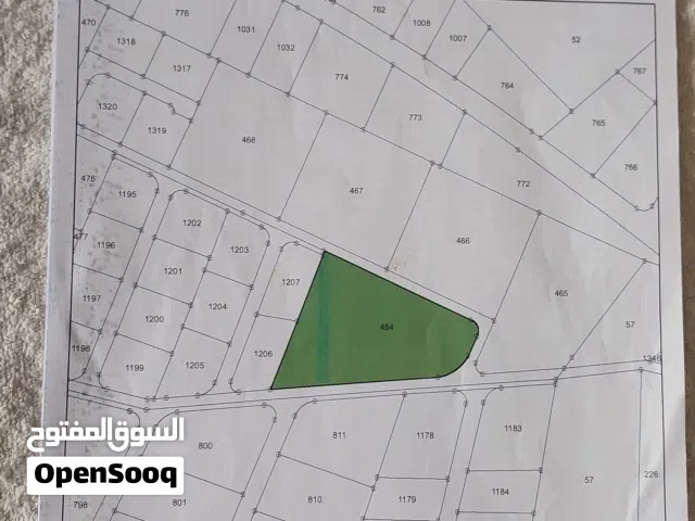 ارض صناعي في ابو علندا- وادي العش على ثلاث شوارع واصلها كافة الخدمات