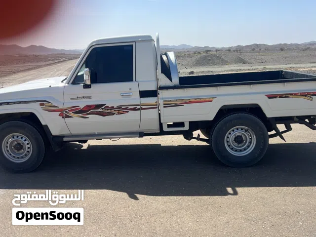 2020 تويوتا لاند كروزر GX