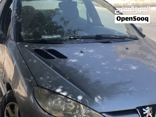 2010, بيجو, 206, Standard