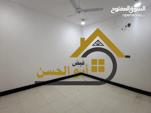 مشتمل معزول طابق اول في منطقة حي الغدير 2 العابر