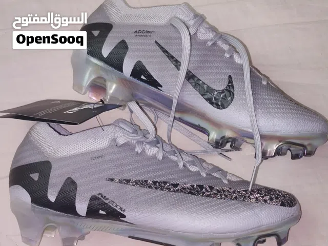 Nike air zoom seiz 37