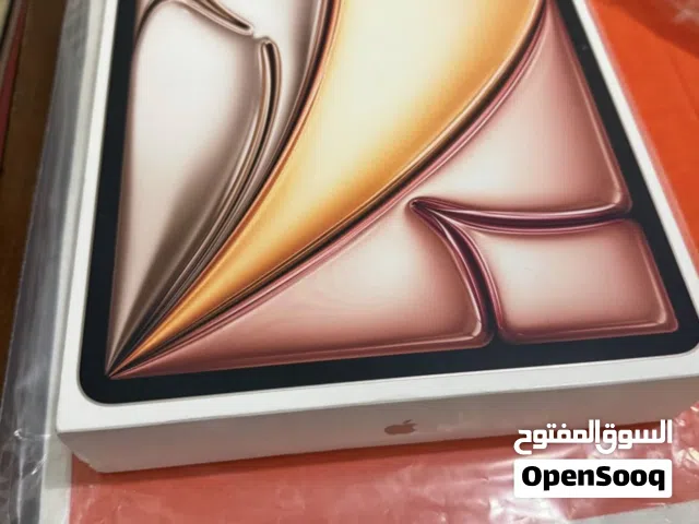 Apple IPad Air  13-inch