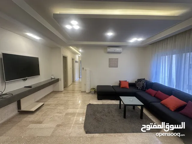 شقة مفروشة..  فاخرة ارضية في دير غبار للايجار  قرب زيت و زعتر  مع ترس باثاث مميز وموقع مميز ومخدوم