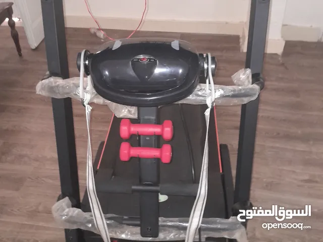 جهاز سير يتحمل وزن فوق 110 كيلو ومعاه جهاز تدليك ومعاه وزن 1 كيلو