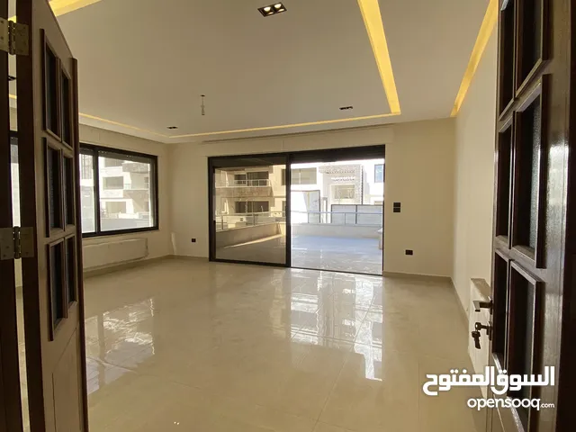 290 m2 5 Bedrooms Apartments for Sale in Amman Khalda