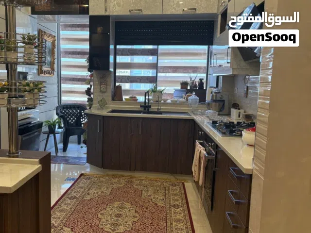 شقة للايجار ( طالبات او موظفات ) في ارقى احياء مرج الحمام