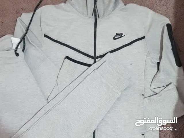 Bottoms Sportswear in Tanger