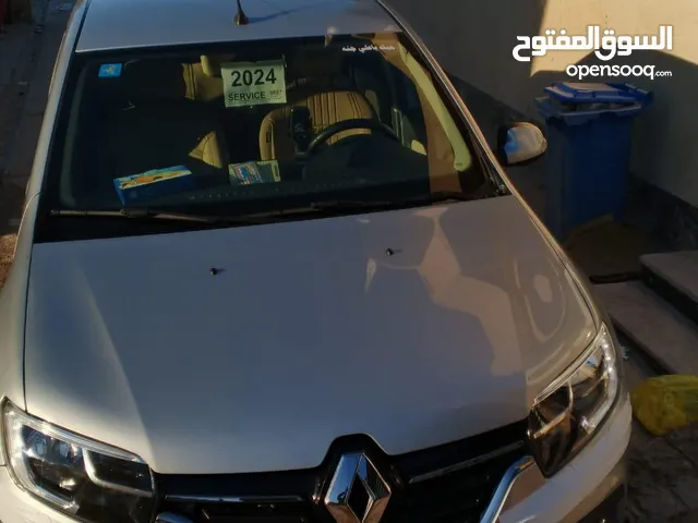 Used Renault Symbol in Basra
