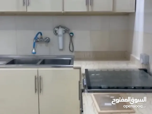 لإيجار الشقة بالقرين