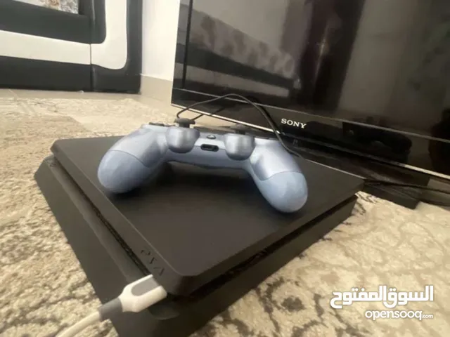 PlayStation 4 PlayStation for sale in Al Sharqiya