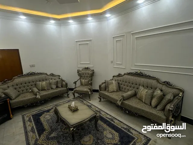 250 m2 4 Bedrooms Townhouse for Sale in Basra Jubaileh