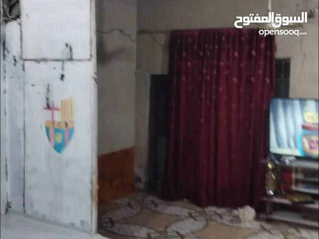 150 m2 Studio Townhouse for Sale in Basra Tannumah