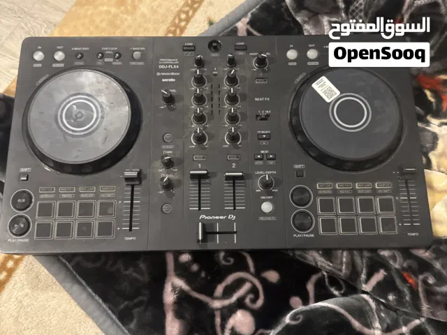 للبيع كنترولر دي جي Pioneer DJ DDJ-FLX6 �