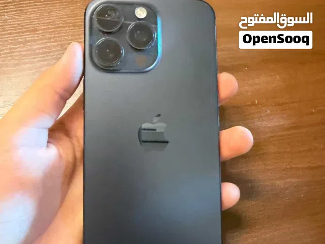 ايفون 15 pro max نظيف ممتاز بطارية 82 256ذاكرة  لون كحلي جهاز بحالة الوكالة مع الكرتونة استخدام نظيف