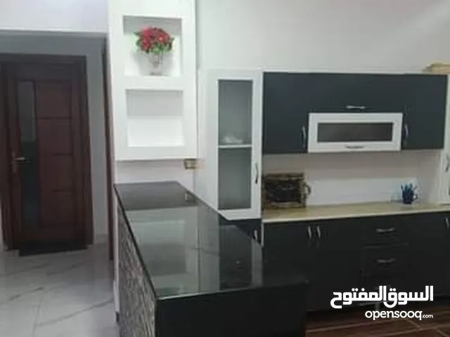 300 m2 3 Bedrooms Townhouse for Rent in Tripoli Al-Serraj