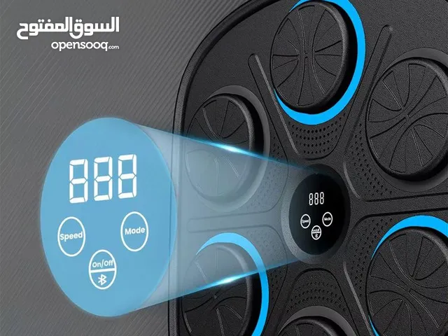 جهاز ملاكمة موسيقي ذكي، وهو جهاز تدريب منزلي يجمع بين الملاكمة والموسيقى.