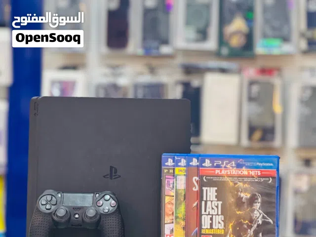 Ps4 slim غير مهكر ( أقرا الوصف )