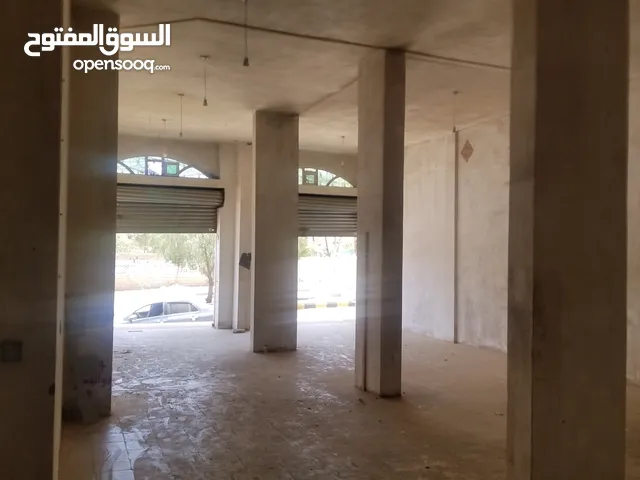 2 محلات للايجار بيت بوس شارع 30