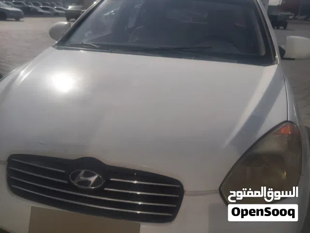 2010 هيونداي اكسنت Limited