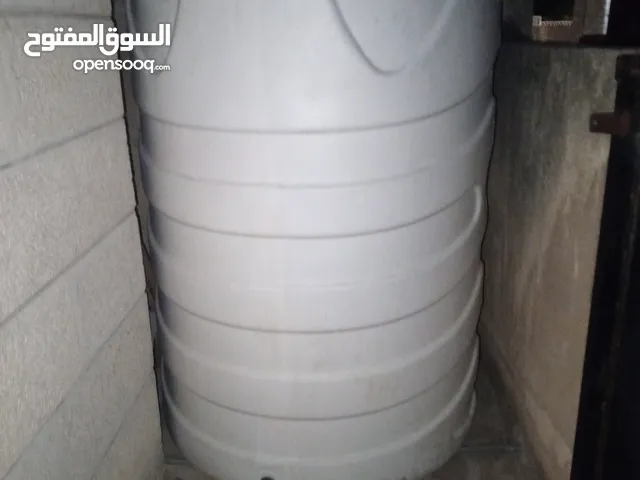 اربد شارع الحصن بجنب بنك الاسكان
