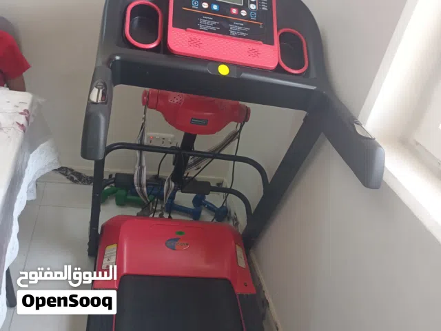 جهاز رياضي للجري والركض