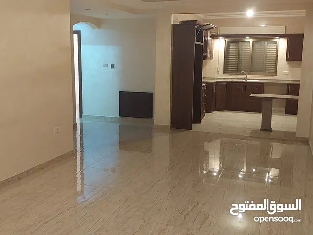 شقة للإيجار من المالك دير غبار طابق أول 2 نوم وتوابعها