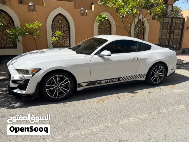 موستنج 2017 ايكوبوست 4 سلندر