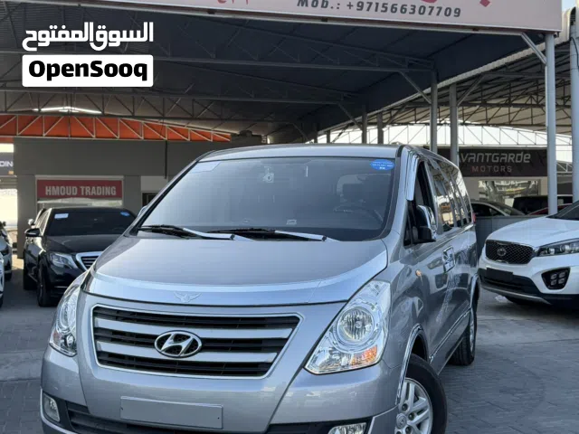 2016 Hyundai H1 GLS Plus