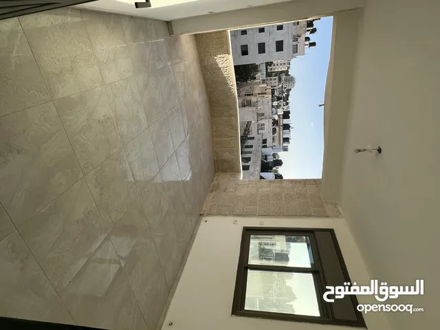 143 m2 3 Bedrooms Apartments for Sale in Ramallah and Al-Bireh Al Tira