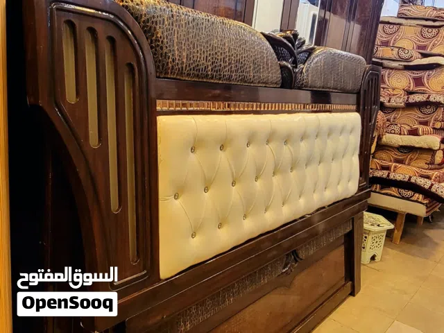 فاااااااخر من الاخر غرف نوم ملكي مستعمل شبه جديد 7 قطع فقط با450 الف