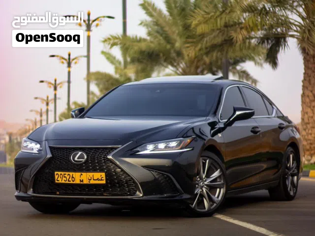 LEXUS ES350 F Sport حادث بسيط جدا