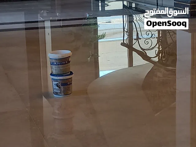 جلي وتلميع البلاط والرخام