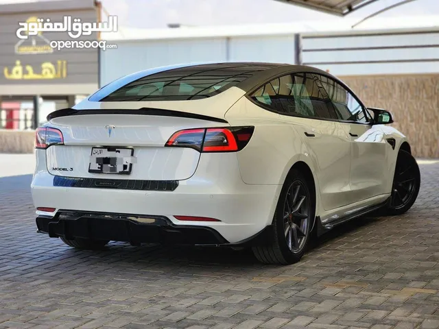 tesla model3 2021
