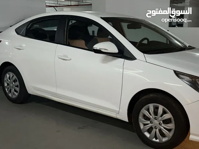 Hyundai Accent 1.6 GCC specs 2020 model