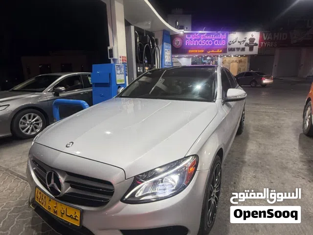 2015 مرسيدس بنز الفئة-C C 300