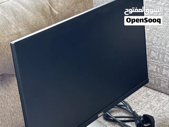 24" Dell monitors for sale  in Al Sharqiya