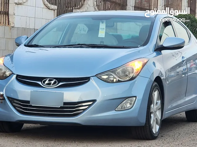 Used Hyundai Elantra in Sana'a