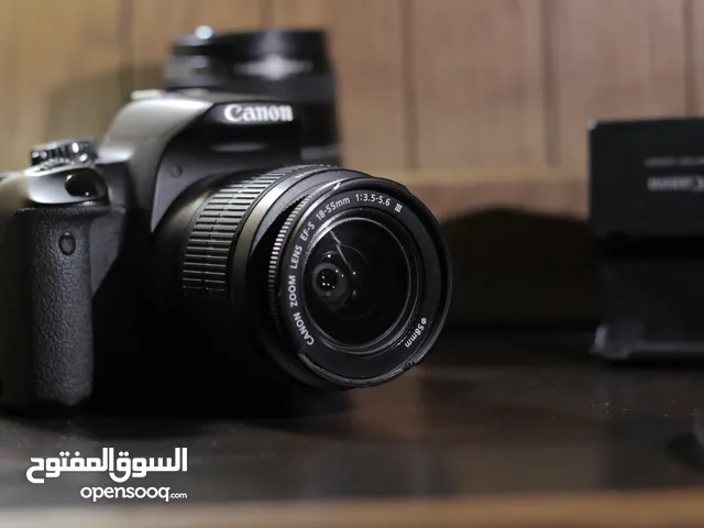كاميرا 650d نضيف و بحاله ممتازه مع عدسه 18-135 الإصدار 2 نضيف