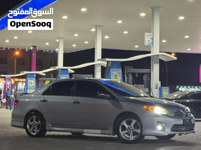 تويوتا كورلا 2012
