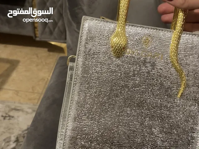 شنتات براند ماستر كوبي كولتي عالي مستعمله وبعضها جديد لم يستخدم للبيع