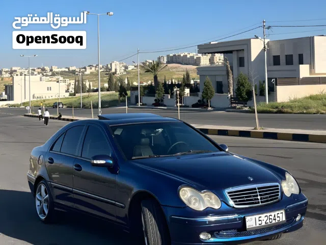 2004 مرسيدس بنز الفئة-C C 200